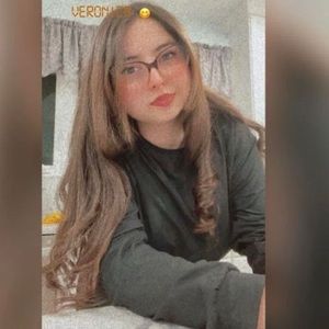 Meet your Posher, Verónica